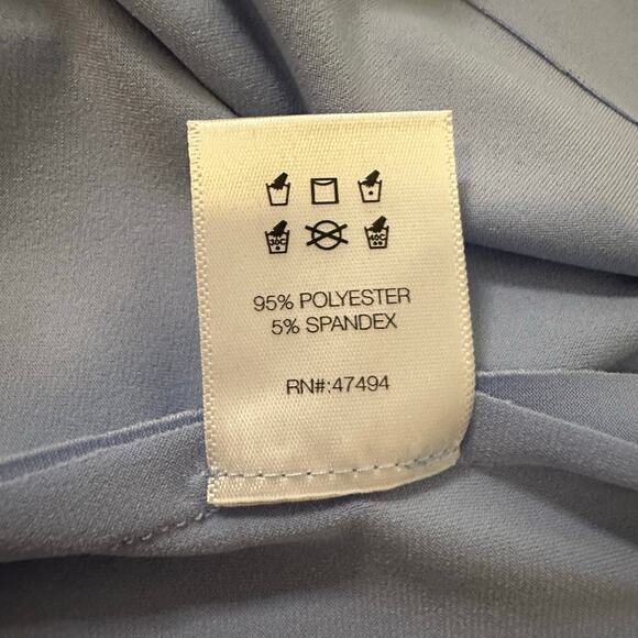 Norma Kamali light blue drop shoulder top size L - Picture 8 of 12